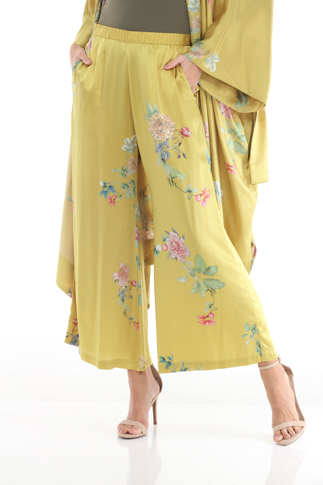 Wide Leg Pull On Pants | Mustard - front closeup