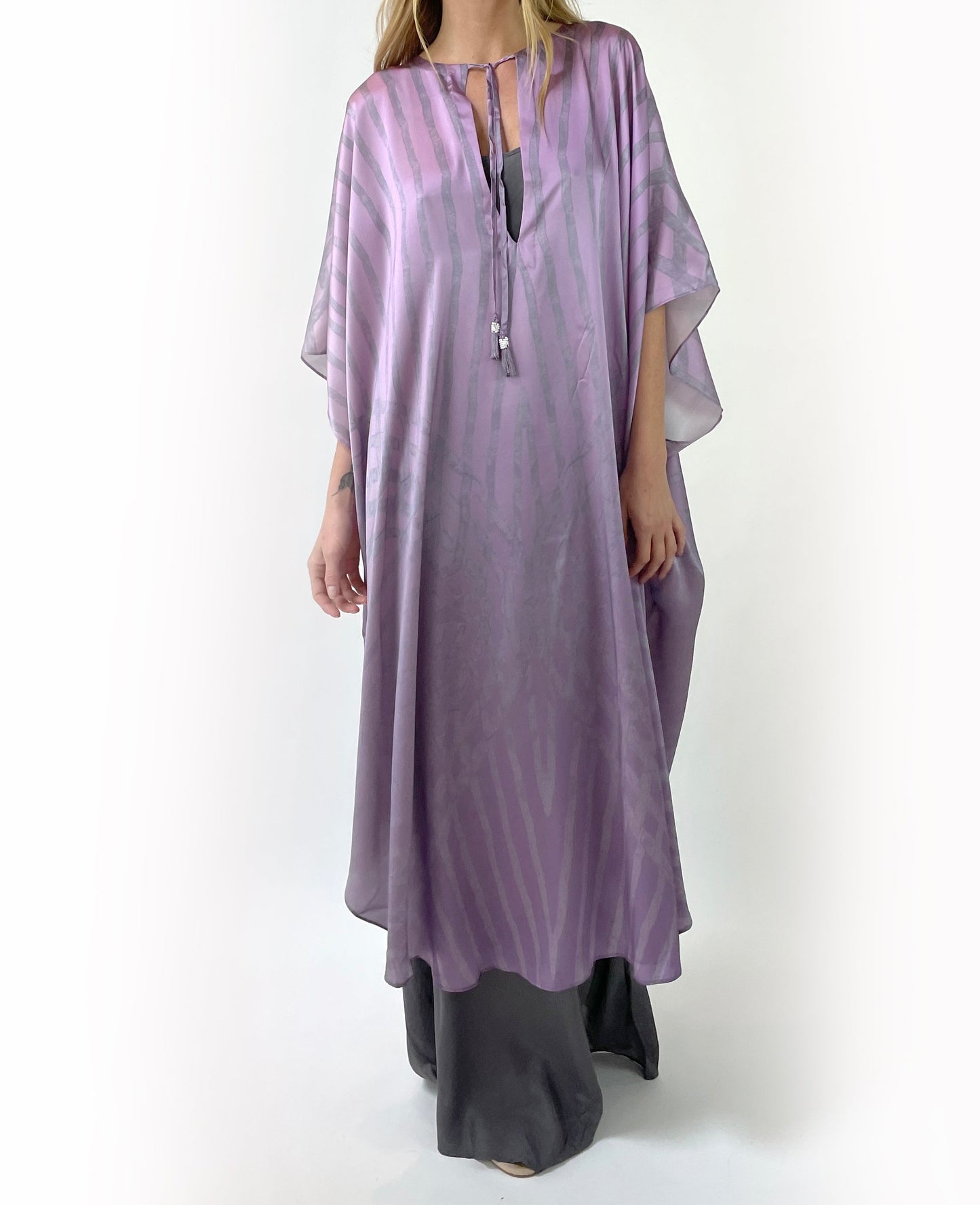 Luna Silk Caftan | Violet - Front