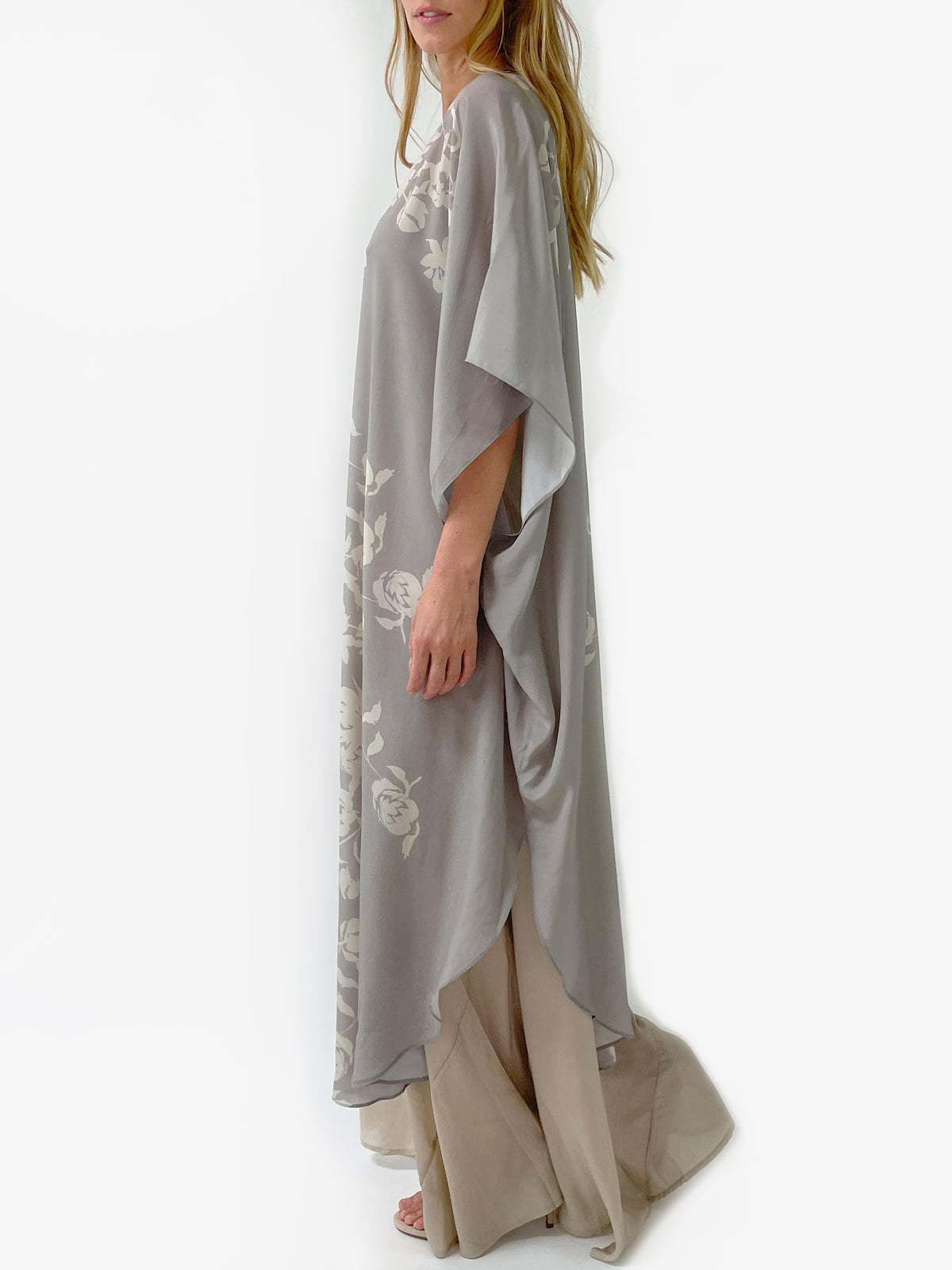 Scarlette Silk Crepe De Chine Caftan | Grey