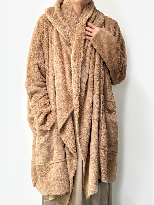 Fluffy | Camel
