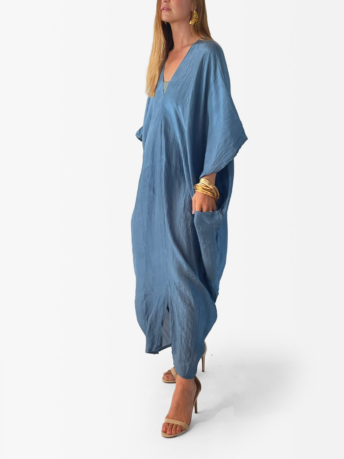 VACANCES Rae Silk Caftan Rae Steel side