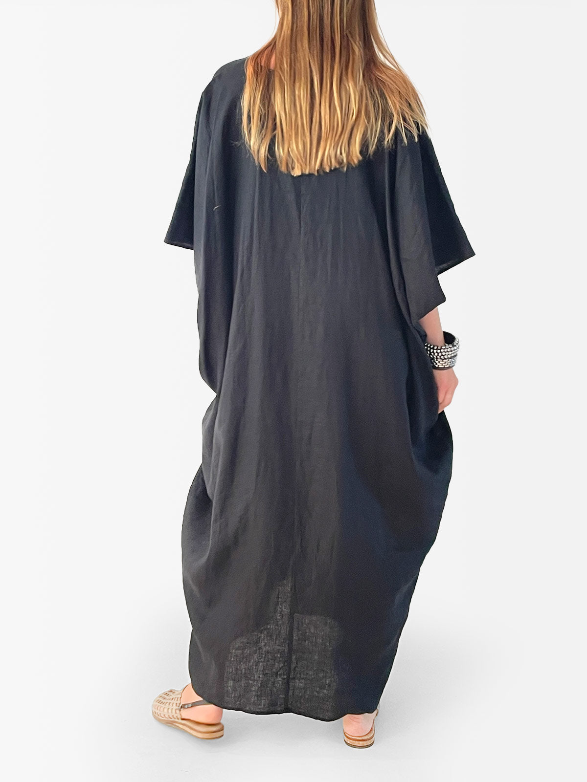 VACANCES Tulum Linen Caftan Black Back