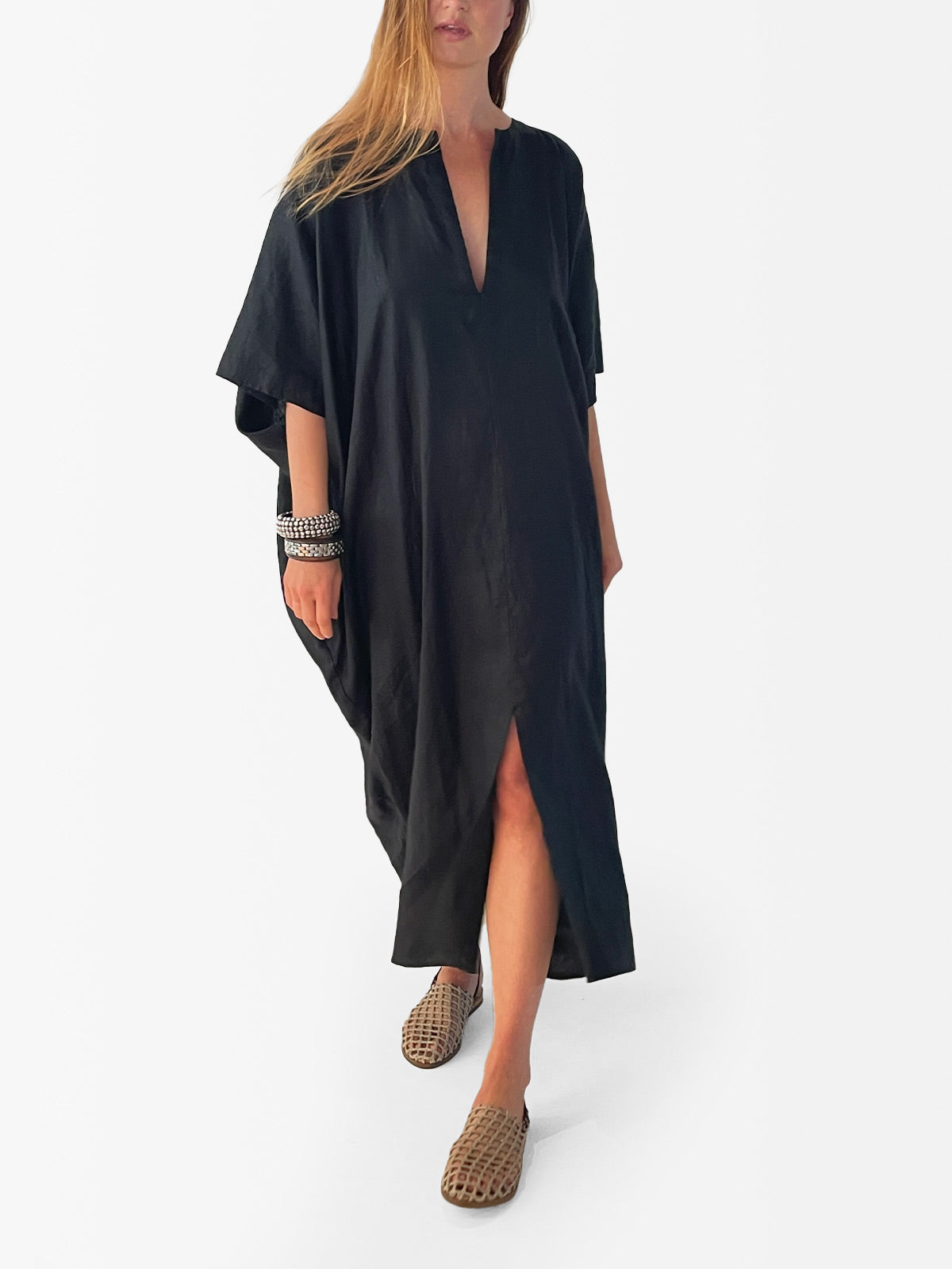 VACANCES Tulum Linen Caftan Black Front