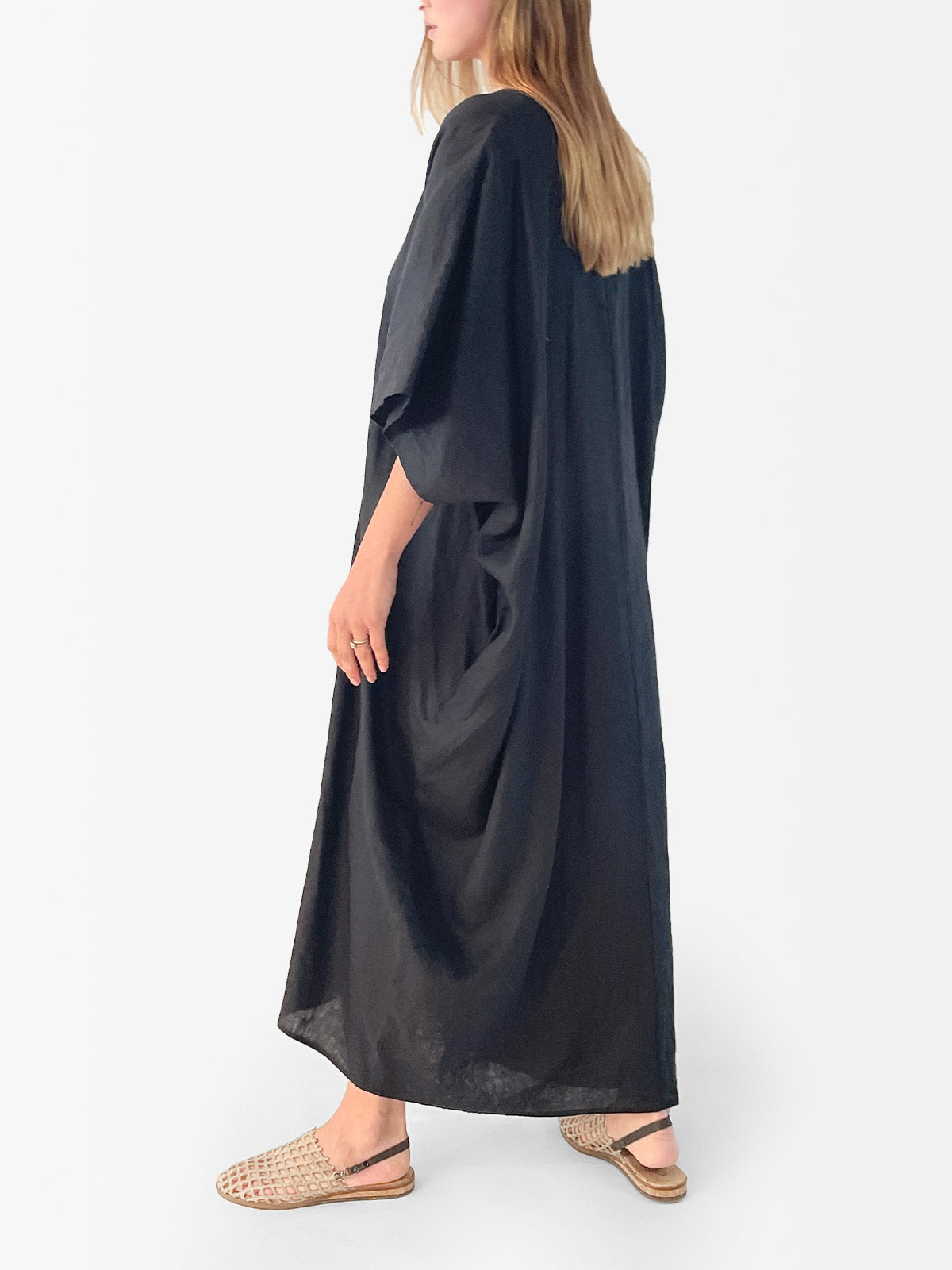 VACANCES Tulum Linen Caftan Black Side