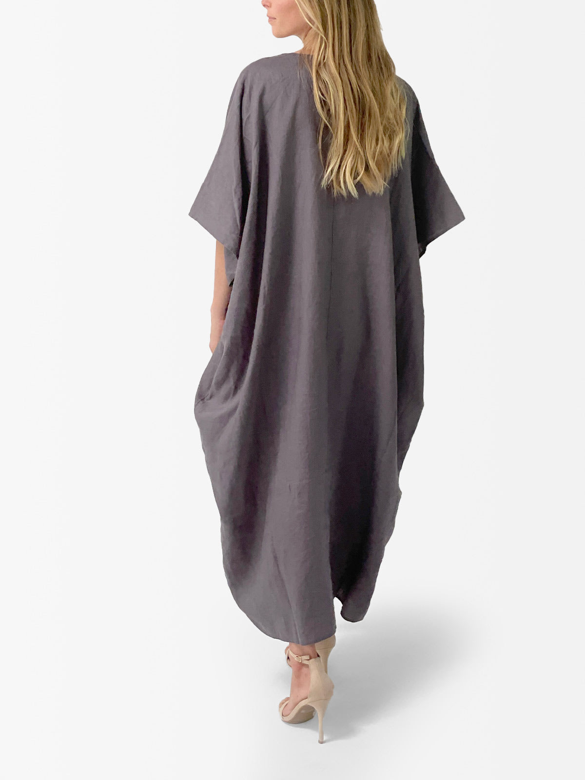 VACANCES Tulum Linen Caftan Grey Back