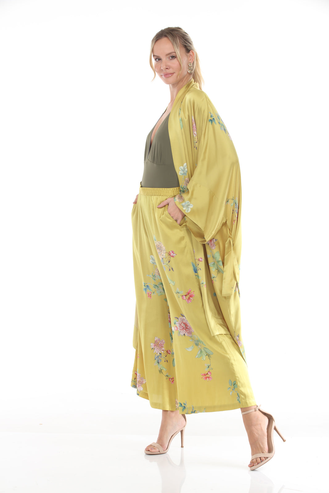 Wide Leg Pull On Pants | Mustard - side