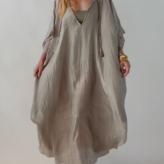 VACANCES Zanna Sage Caftan